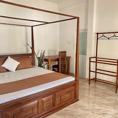 Sasmika Villa Surf And Yoga Hostel Weligama Dış mekan fotoğraf