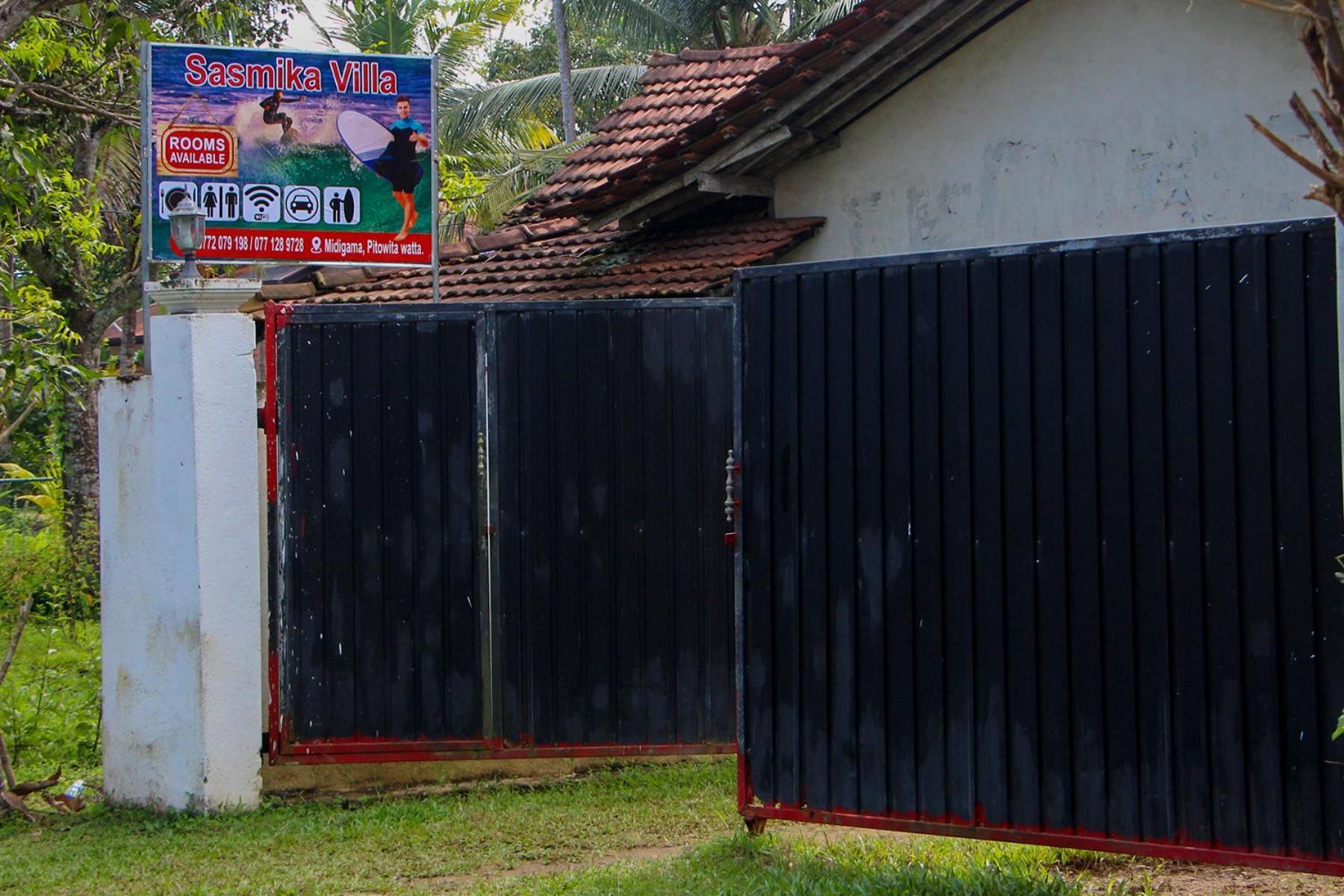 Sasmika Villa Surf And Yoga Hostel Weligama Dış mekan fotoğraf