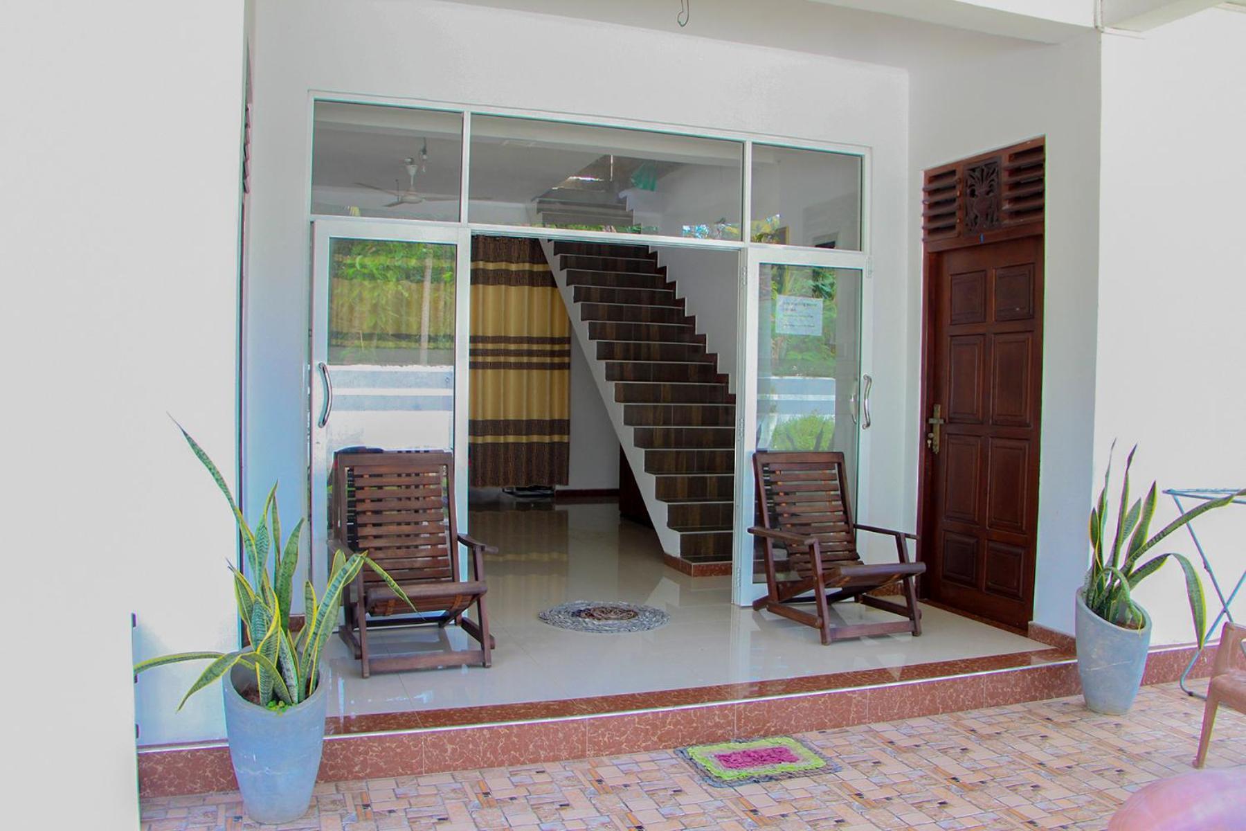 Sasmika Villa Surf And Yoga Hostel Weligama Dış mekan fotoğraf