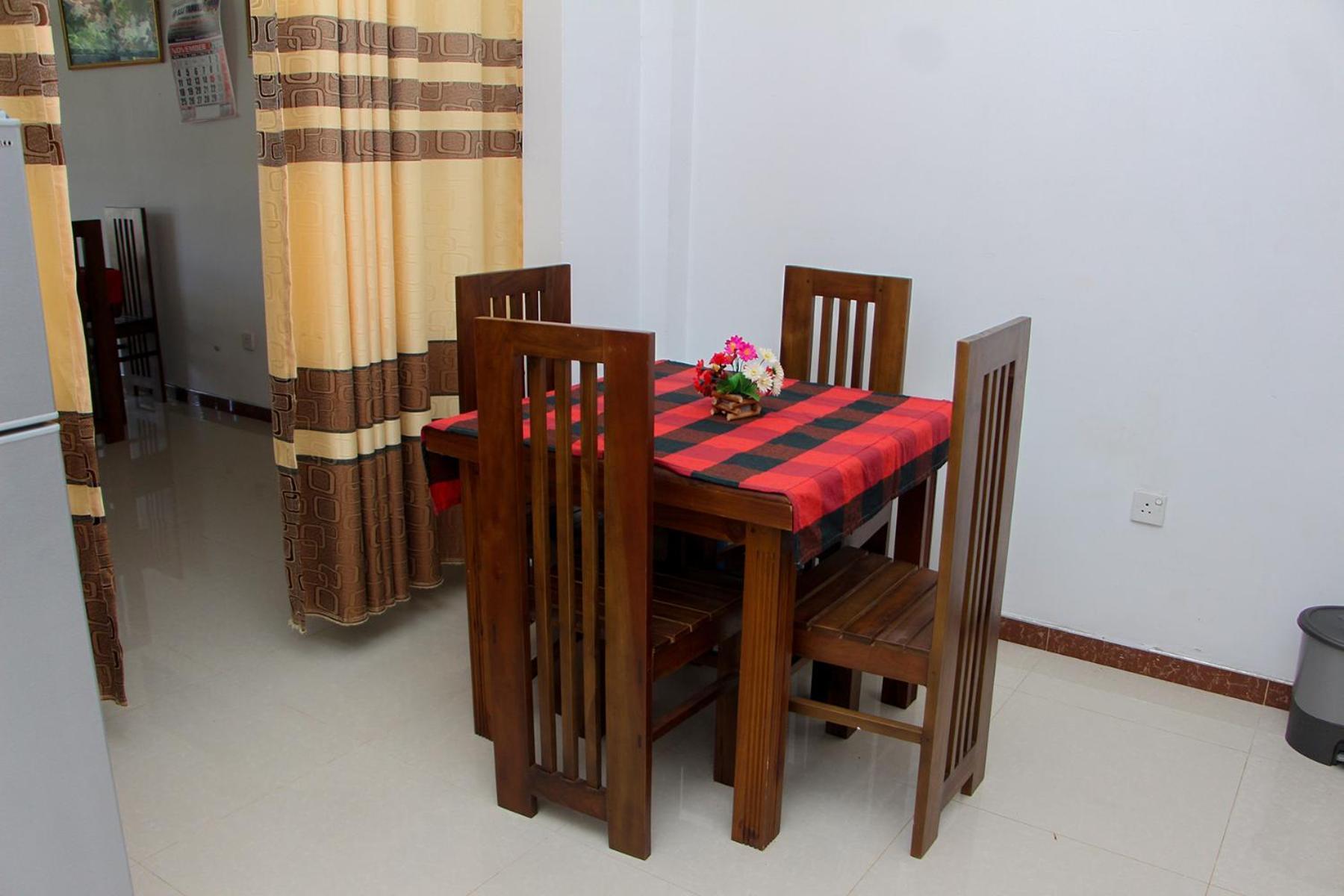 Sasmika Villa Surf And Yoga Hostel Weligama Dış mekan fotoğraf