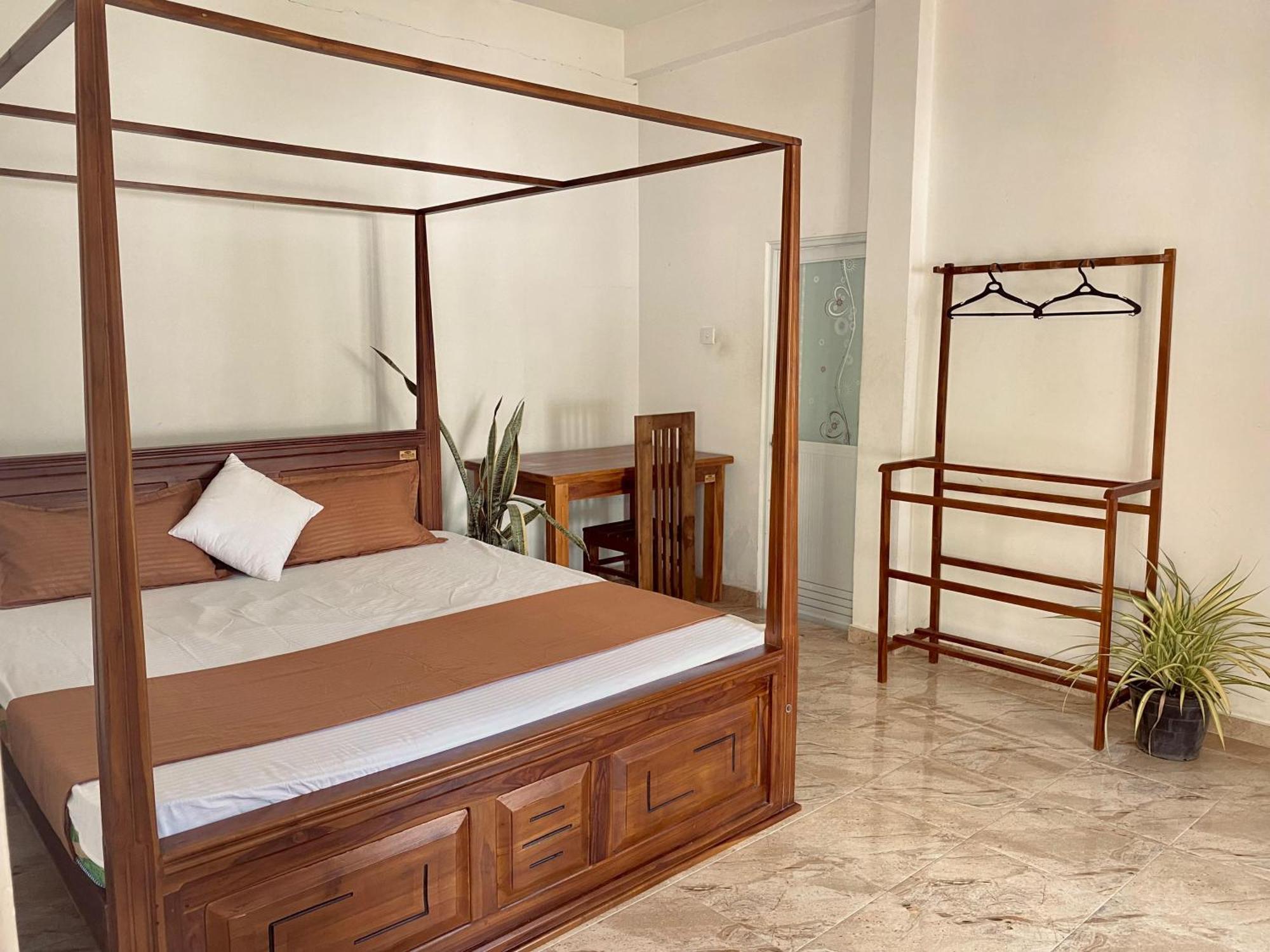 Sasmika Villa Surf And Yoga Hostel Weligama Dış mekan fotoğraf